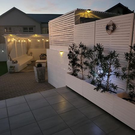 Beach Style Cottage ランゲバーン エクステリア 写真