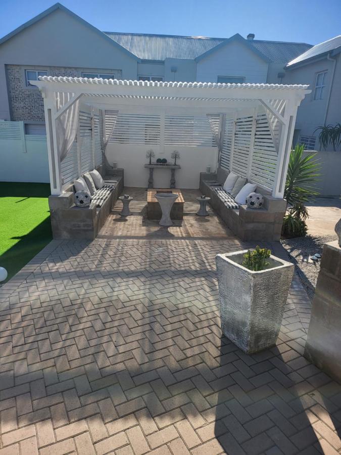 Beach Style Cottage ランゲバーン エクステリア 写真