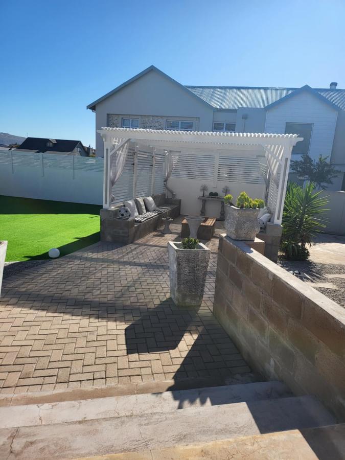 Beach Style Cottage ランゲバーン エクステリア 写真
